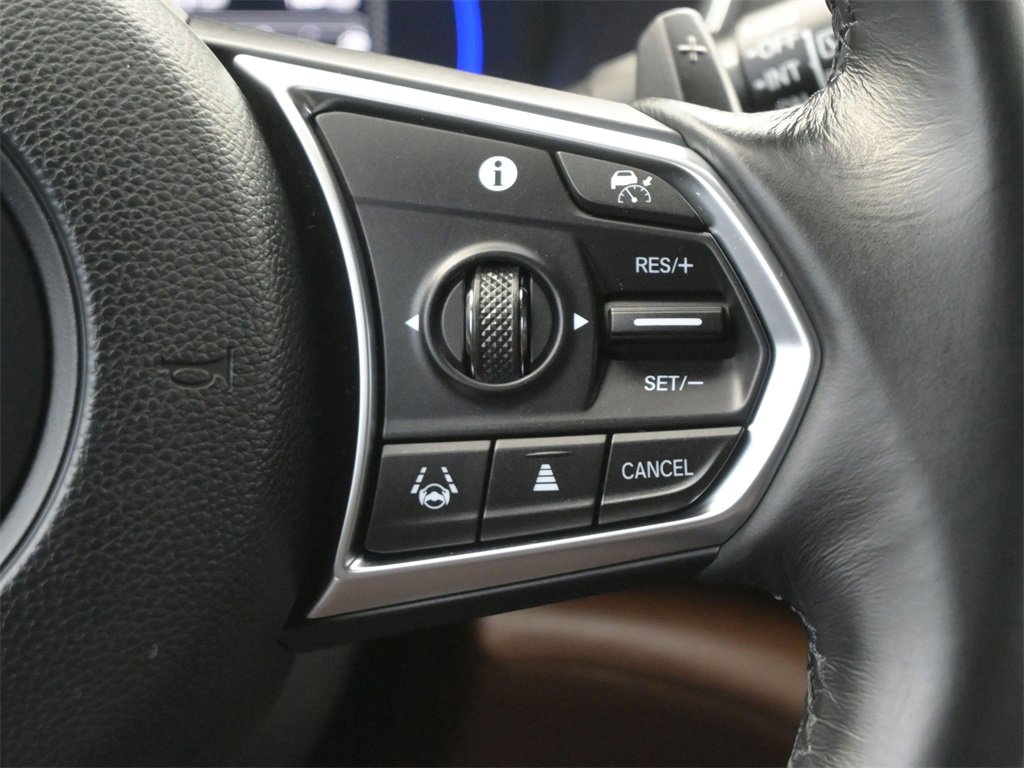 Used 2023 Acura MDX SH-AWD w/ Technology Package image 10