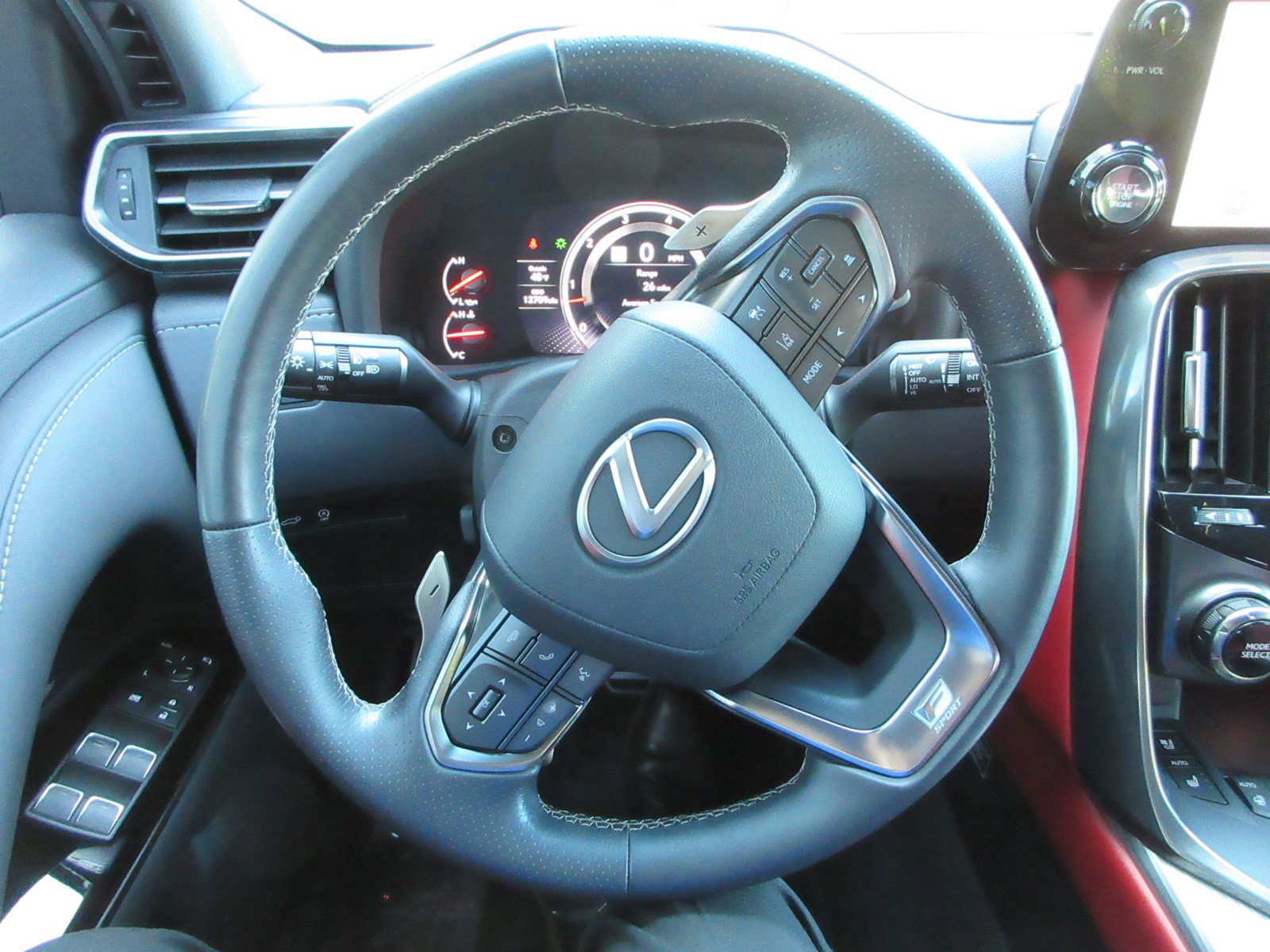 Used 2024 Lexus LX 600 F Sport AWD/4WD image 42