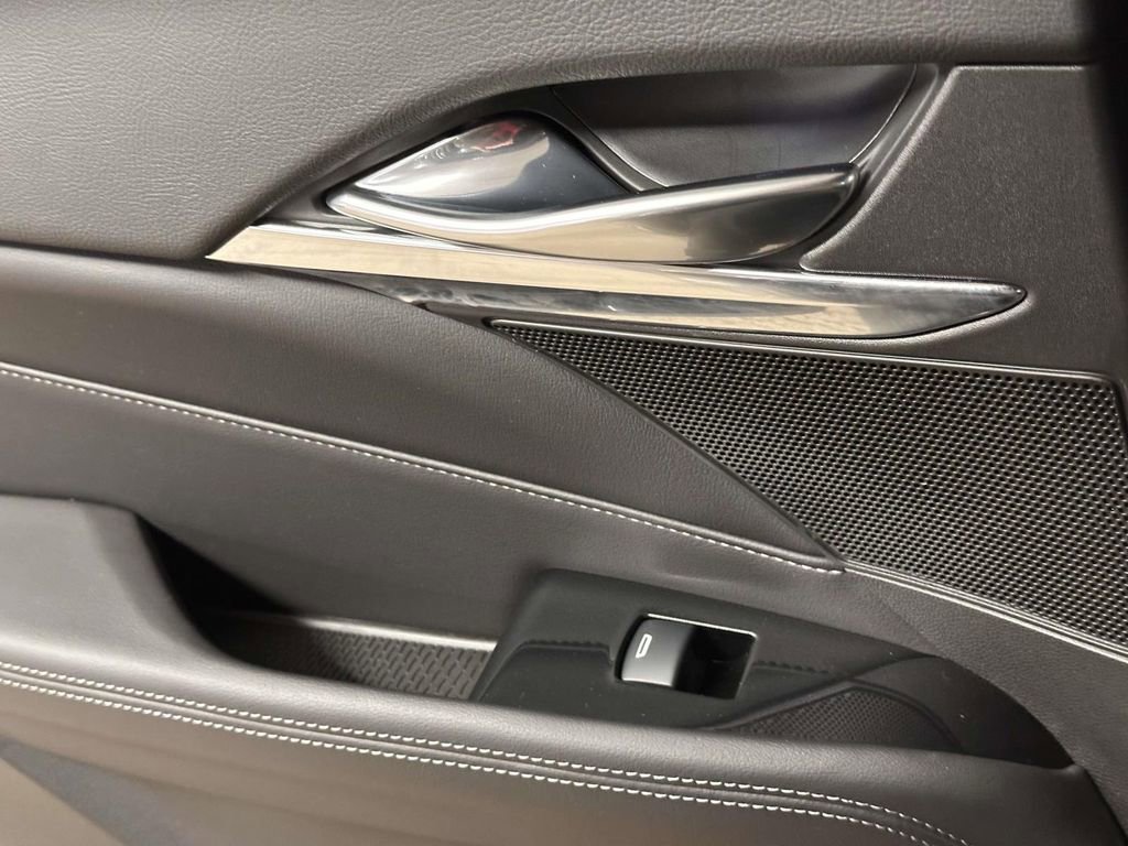 Used 2025 Cadillac CT4 Luxury image 22