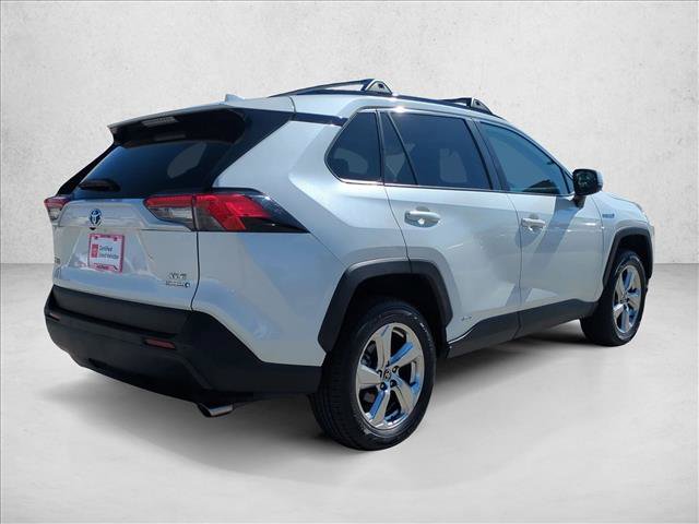 Certified 2021 Toyota RAV4 XLE Premium AWD/4WD image 5