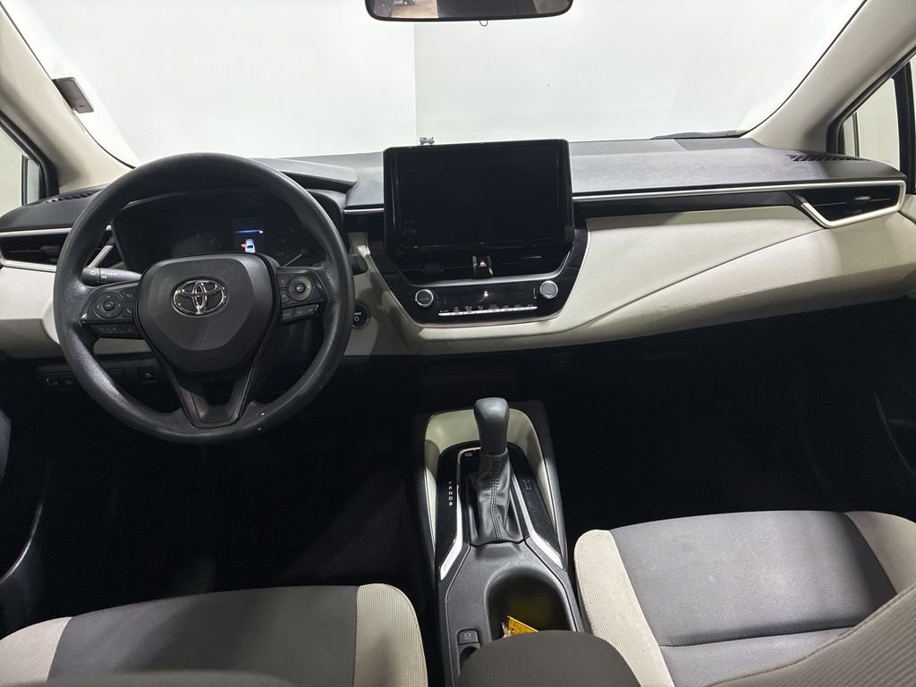 Used 2024 Toyota Corolla LE w/ LE Convenience Package image 16