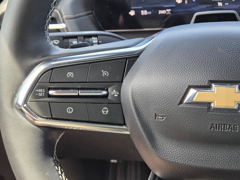 Used 2025 Chevrolet Traverse High Country AWD/4WD image 23