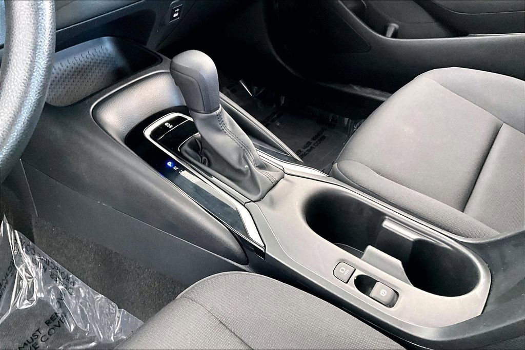 Used 2024 Toyota Corolla LE image 17