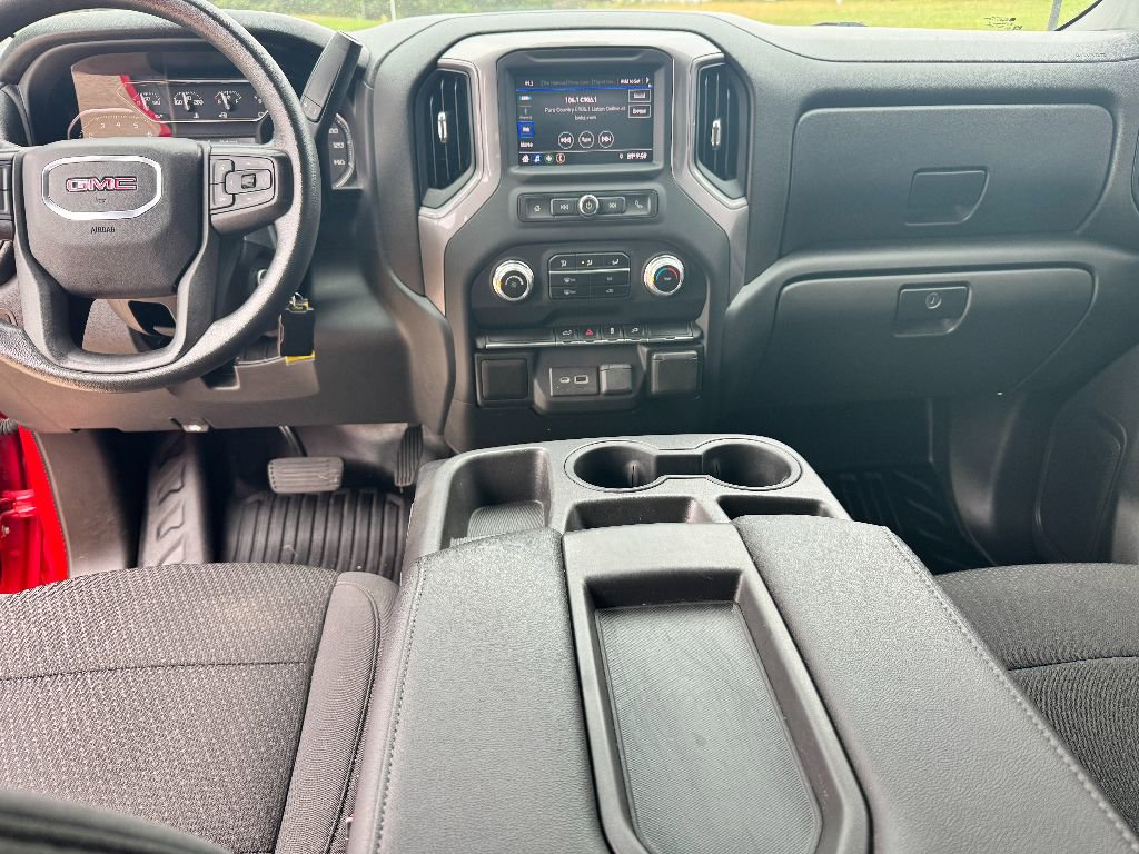 Used 2021 GMC Sierra 2500 4x4 Crew Cab w/ Convenience Package image 22