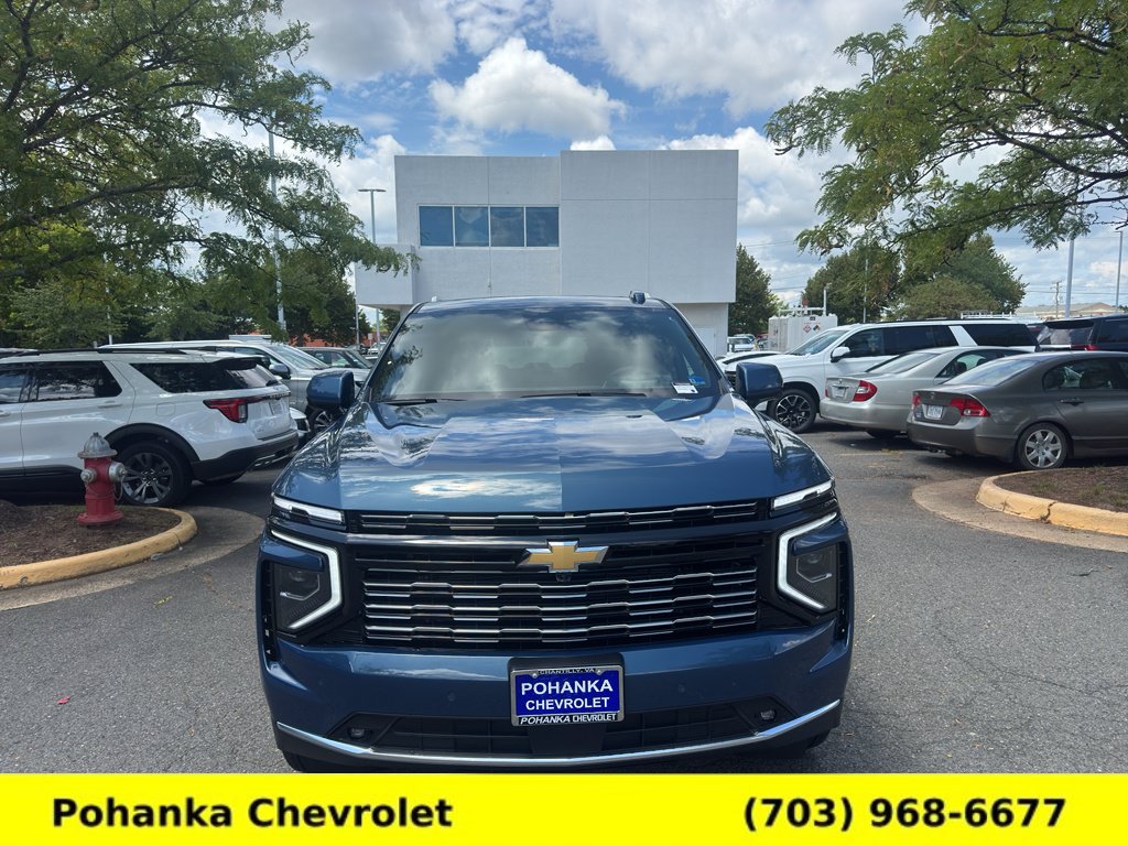 New 2026 Chevrolet Suburban High Country AWD/4WD image 2