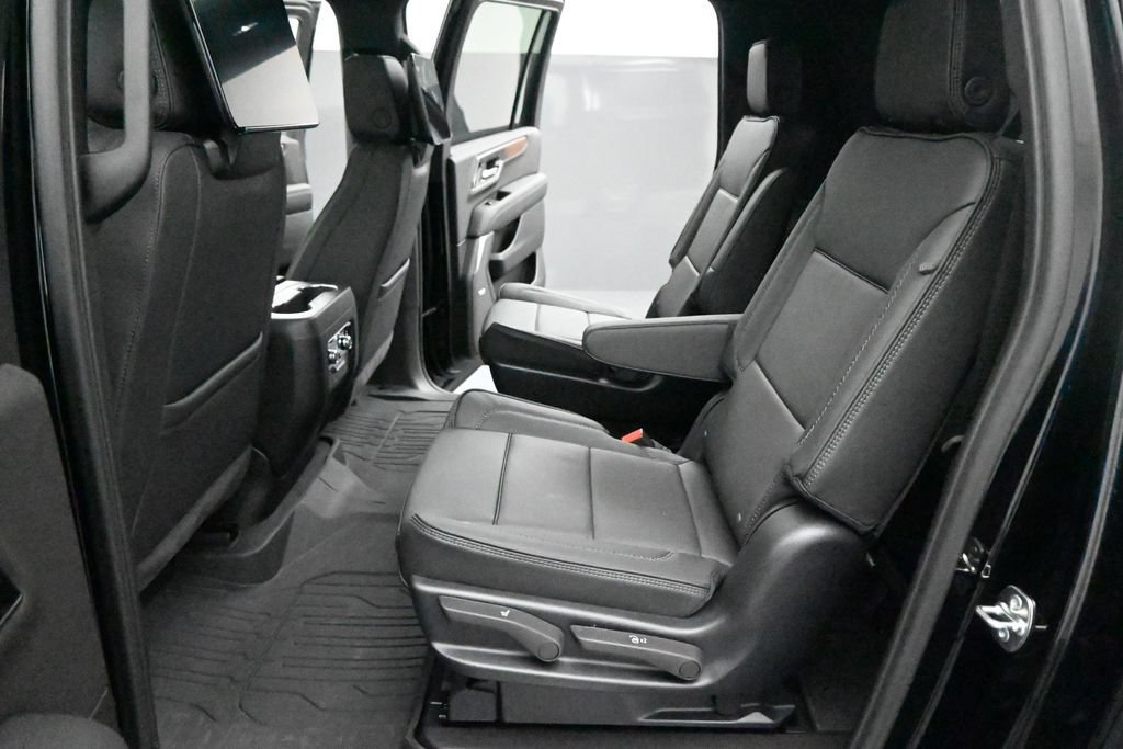 New 2026 GMC Yukon XL Denali w/ Denali Reserve Package AWD/4WD image 20