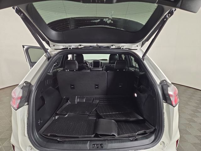Used 2021 Ford Edge ST image 29