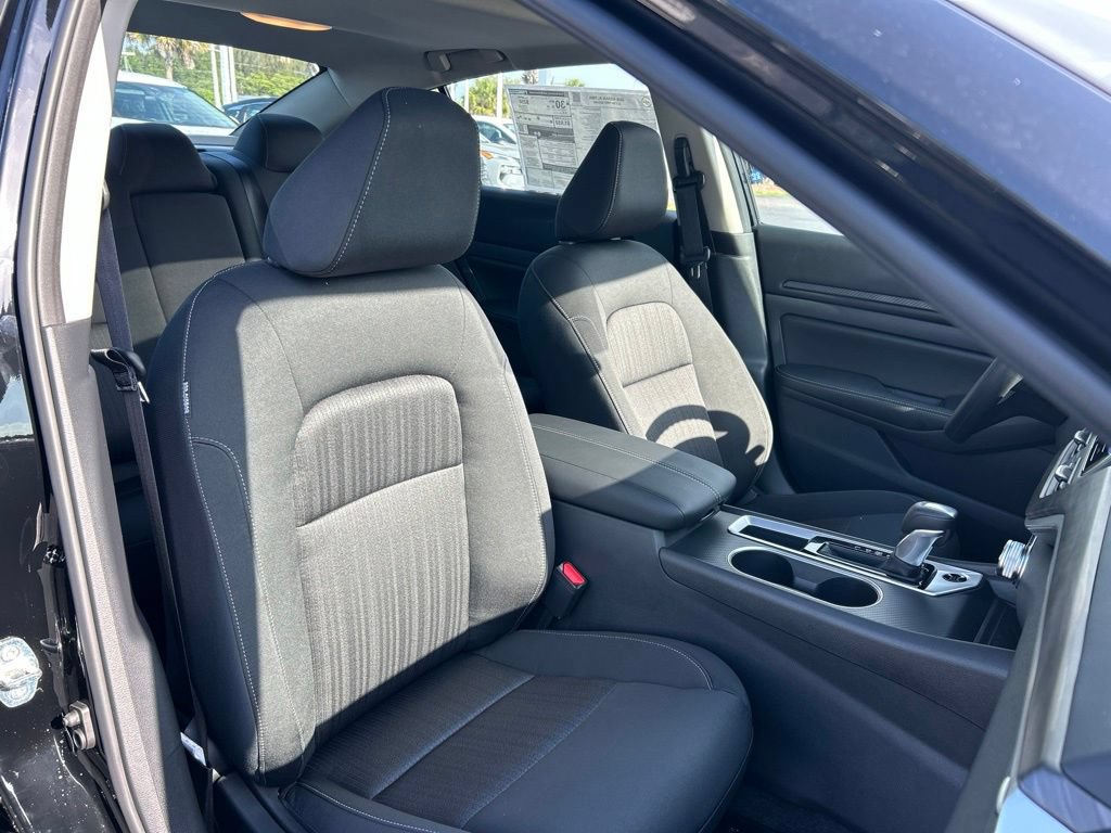New 2026 Nissan Altima 2.5 SV w/ SV Special Edition Package FWD image 42