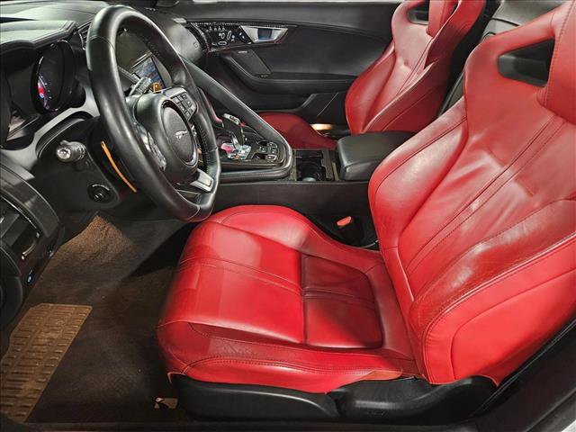 Used 2014 Jaguar F-TYPE S image 15