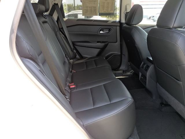 Used 2023 Nissan Rogue SL w/ SL Premium Package image 37