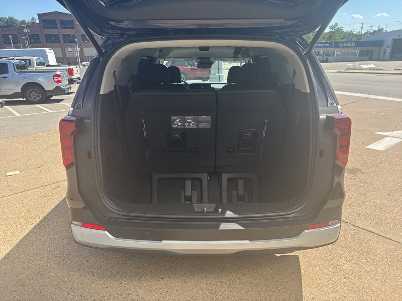 New 2026 Kia Carnival EX image 10