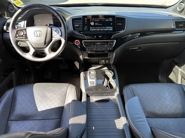 Used 2023 Honda Passport Elite image 13