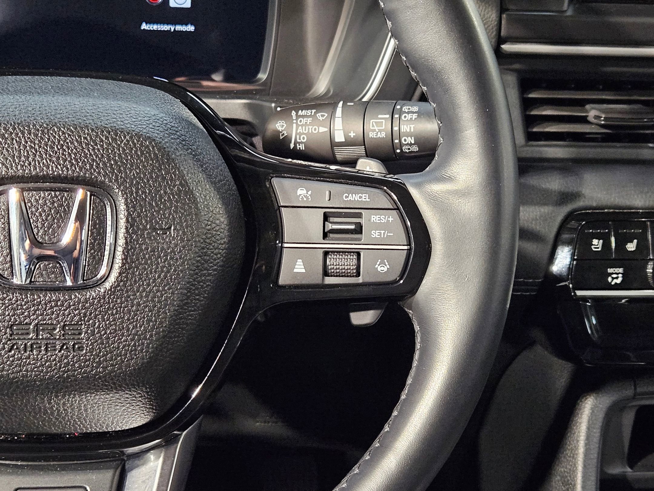 Used 2024 Honda Pilot Elite image 29