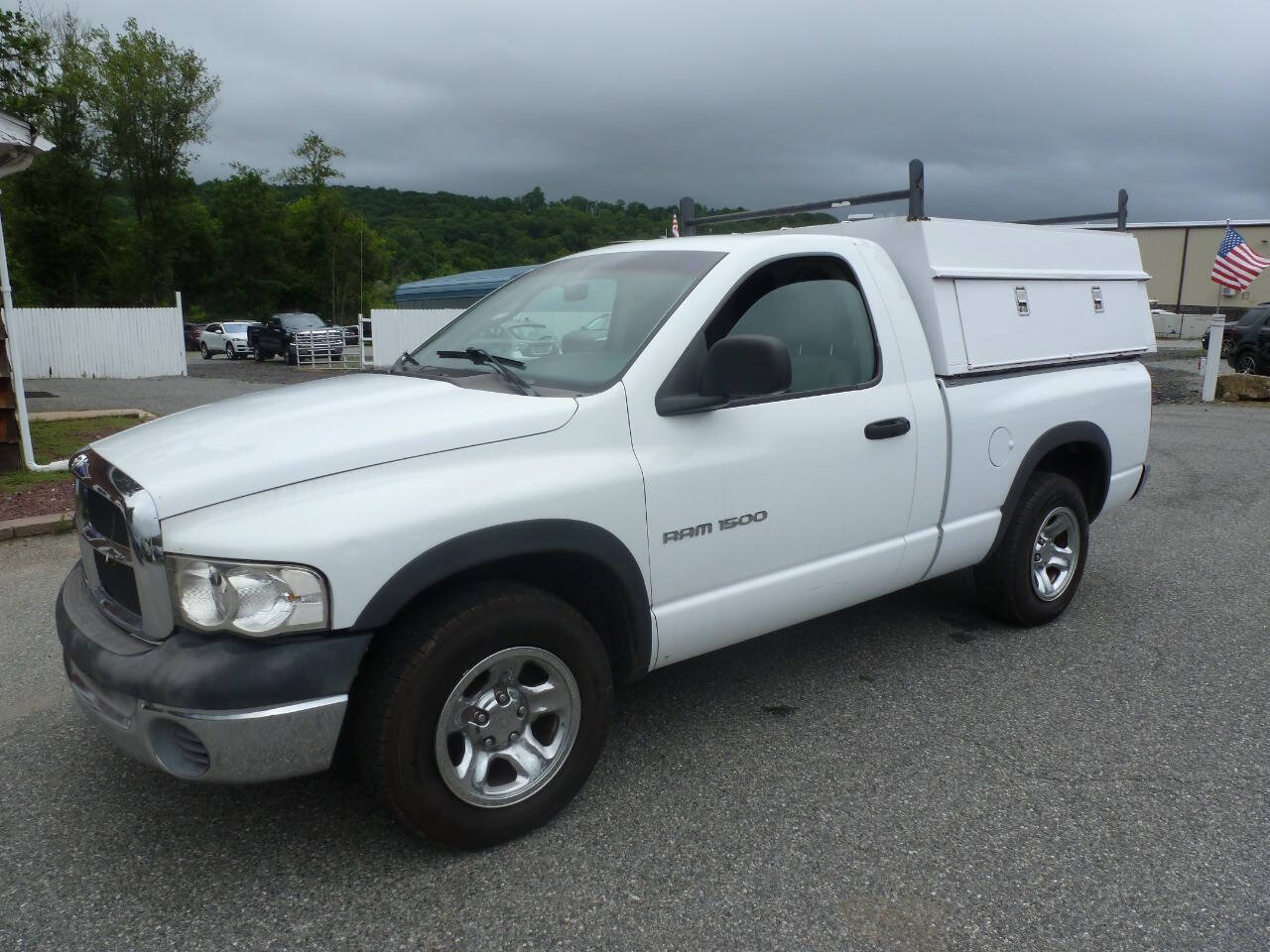 Used 2002 Dodge Ram 1500 Truck 2WD Regular Cab image 1