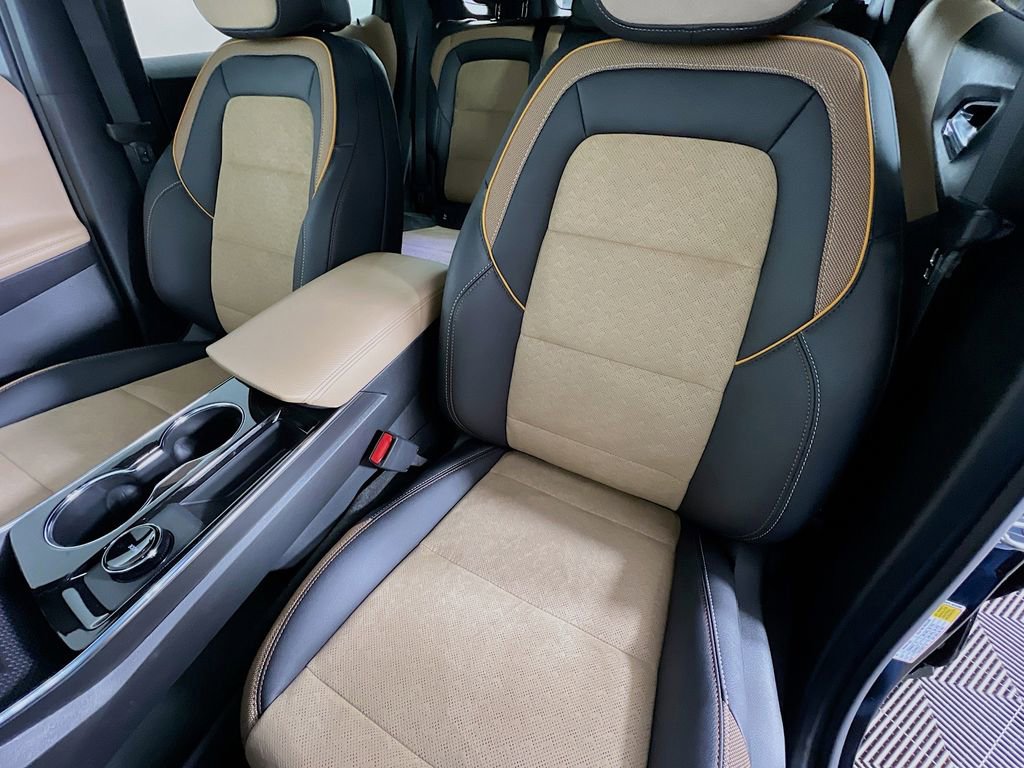 New 2026 Chevrolet Equinox ACTIV w/ Safety and Technology Package image 21