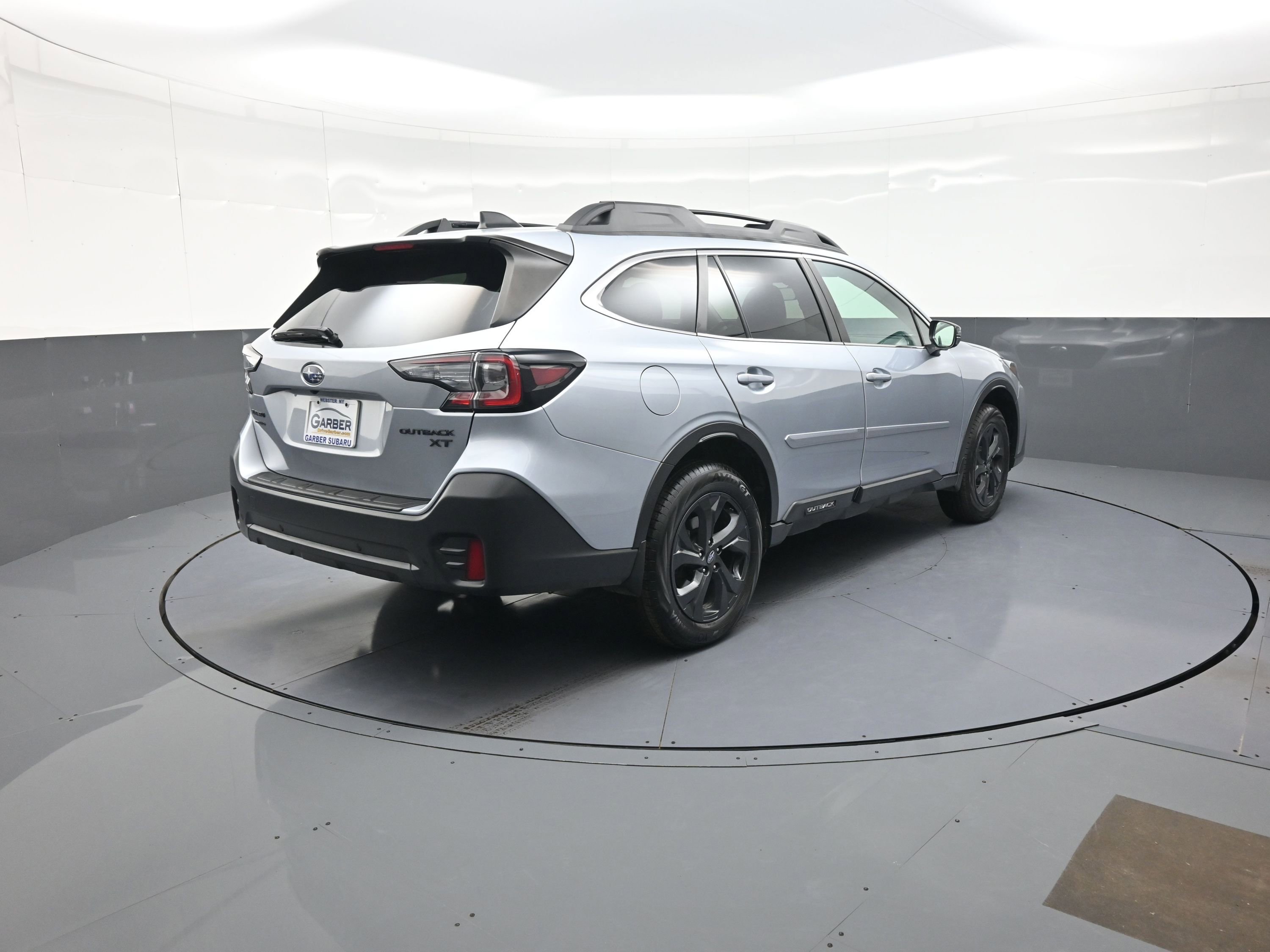 Used 2021 Subaru Outback Onyx Edition XT image 3