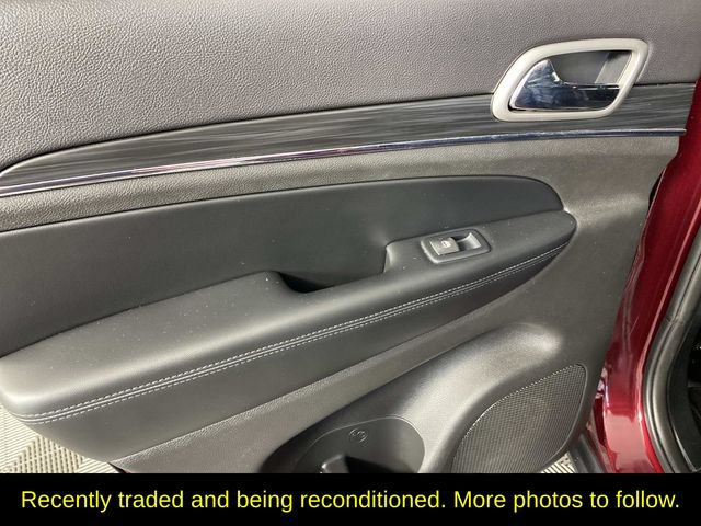 Used 2020 Jeep Grand Cherokee Limited AWD/4WD image 26