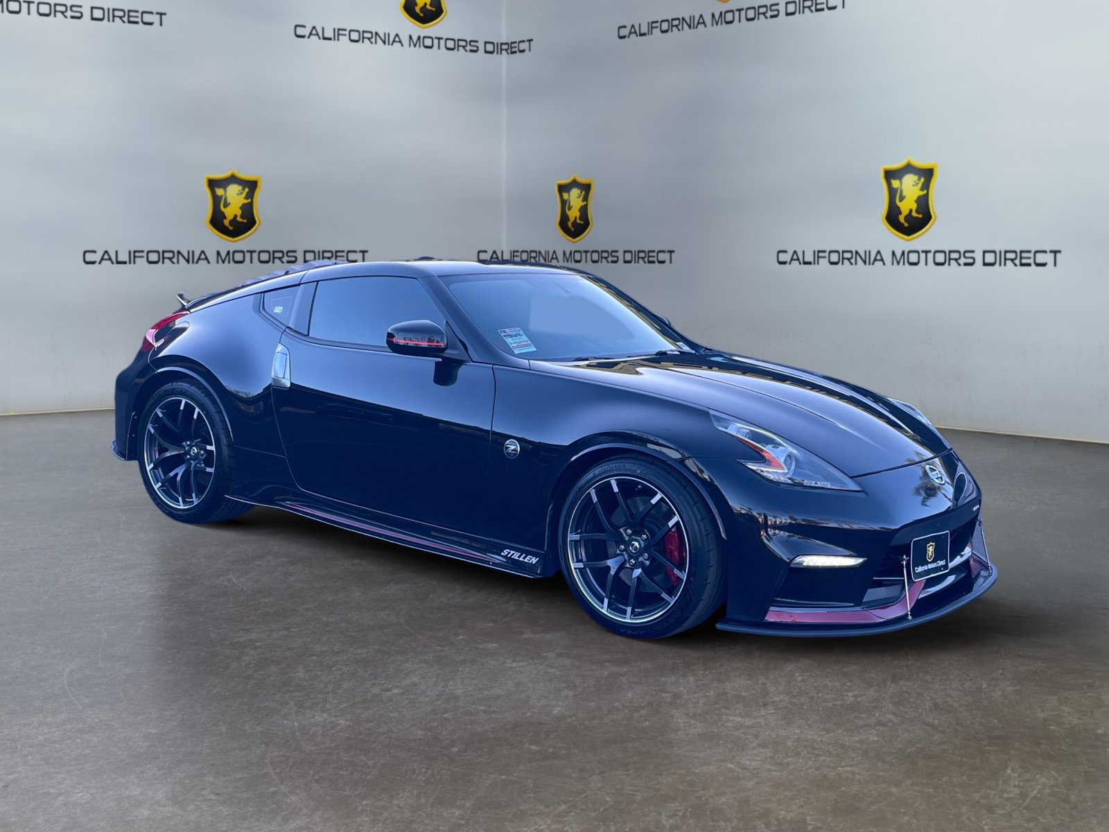 Used 2015 Nissan 370Z NISMO image 7