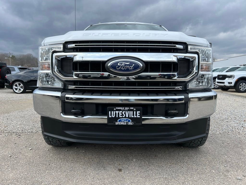 Used 2020 Ford F250 XL w/ STX Appearance Package image 3