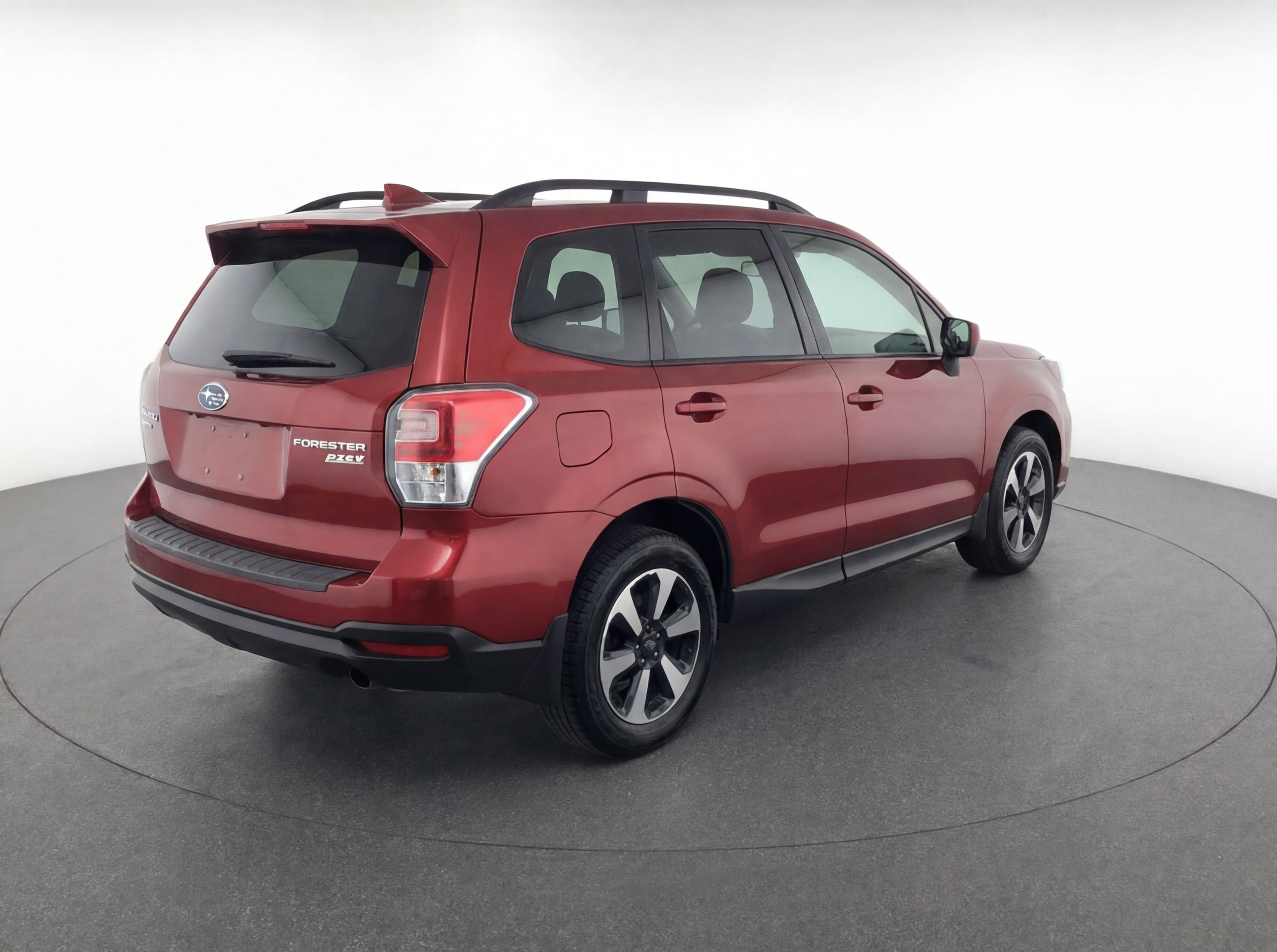 Used 2017 Subaru Forester 2.5i Premium AWD/4WD image 5