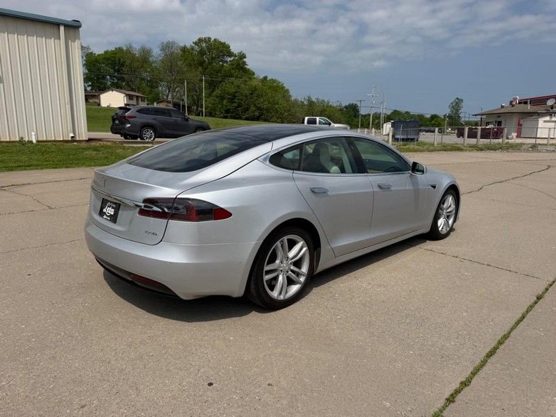 Used 2018 Tesla Model S 100D image 3
