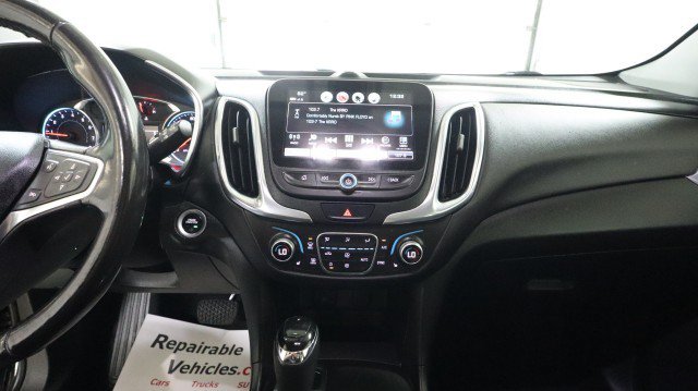 Used 2018 Chevrolet Equinox LT w/ Sun & Infotainment Package AWD/4WD image 13
