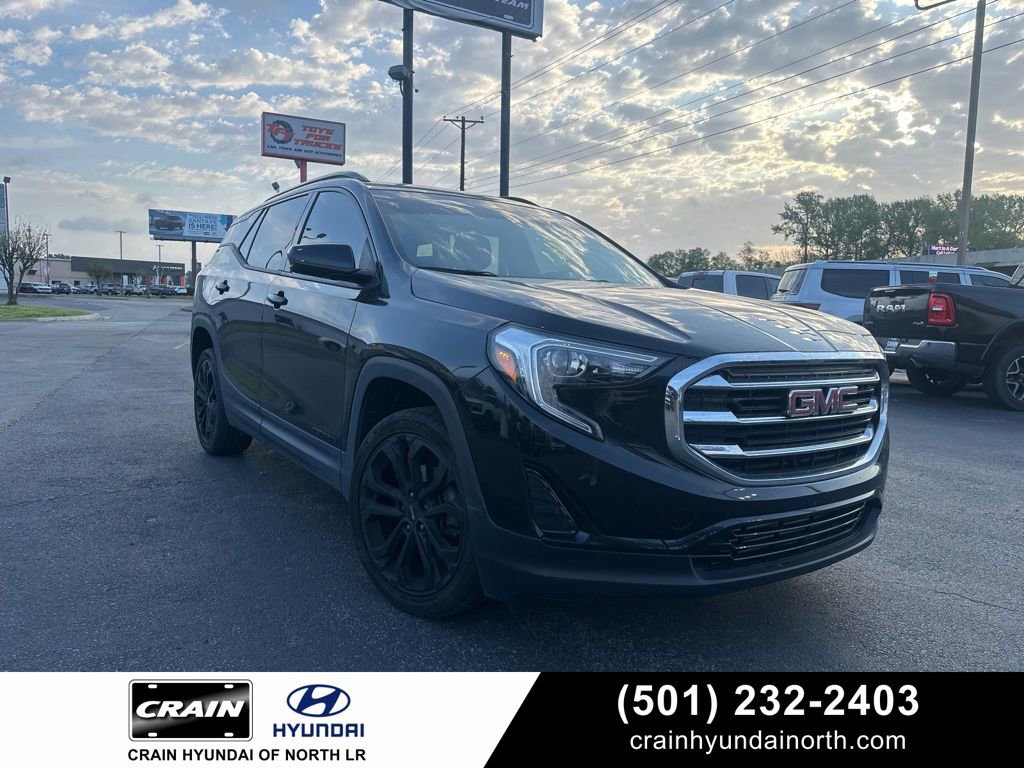 Used 2020 GMC Terrain SLE w/ Elevation Edition image 1