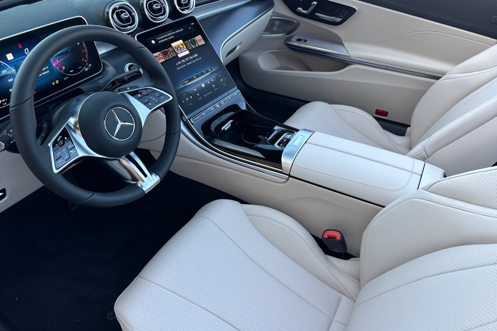 New 2027 Mercedes-Benz CLE 300 4MATIC Cabriolet image 11
