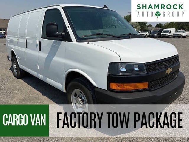 Used 2021 Chevrolet Express 2500 RWD image 1