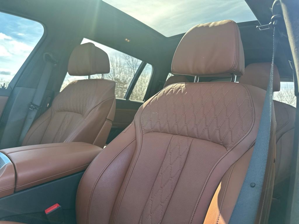 Certified 2025 BMW X7 M60i image 13