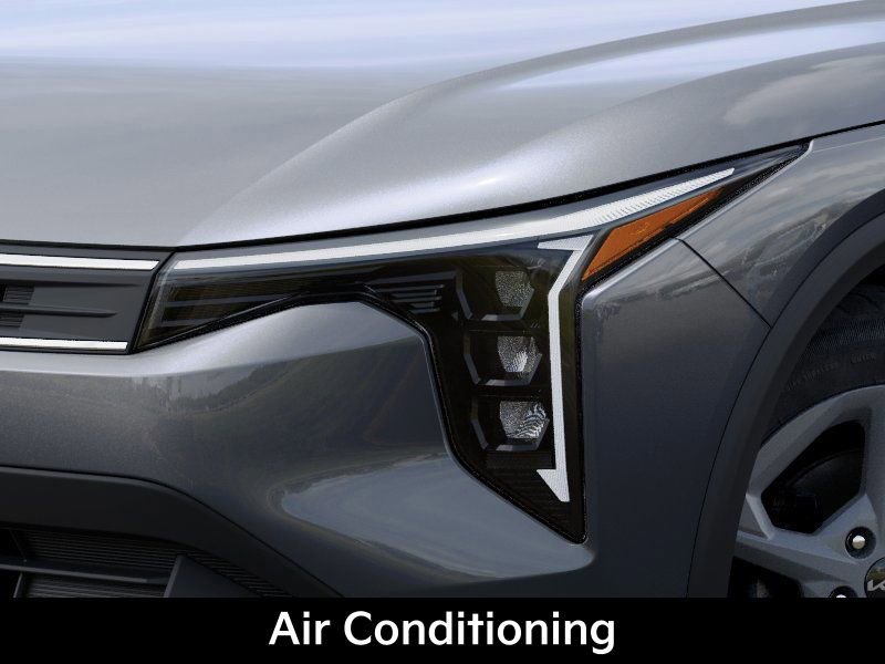 New 2025 Kia K4 LXS image 11