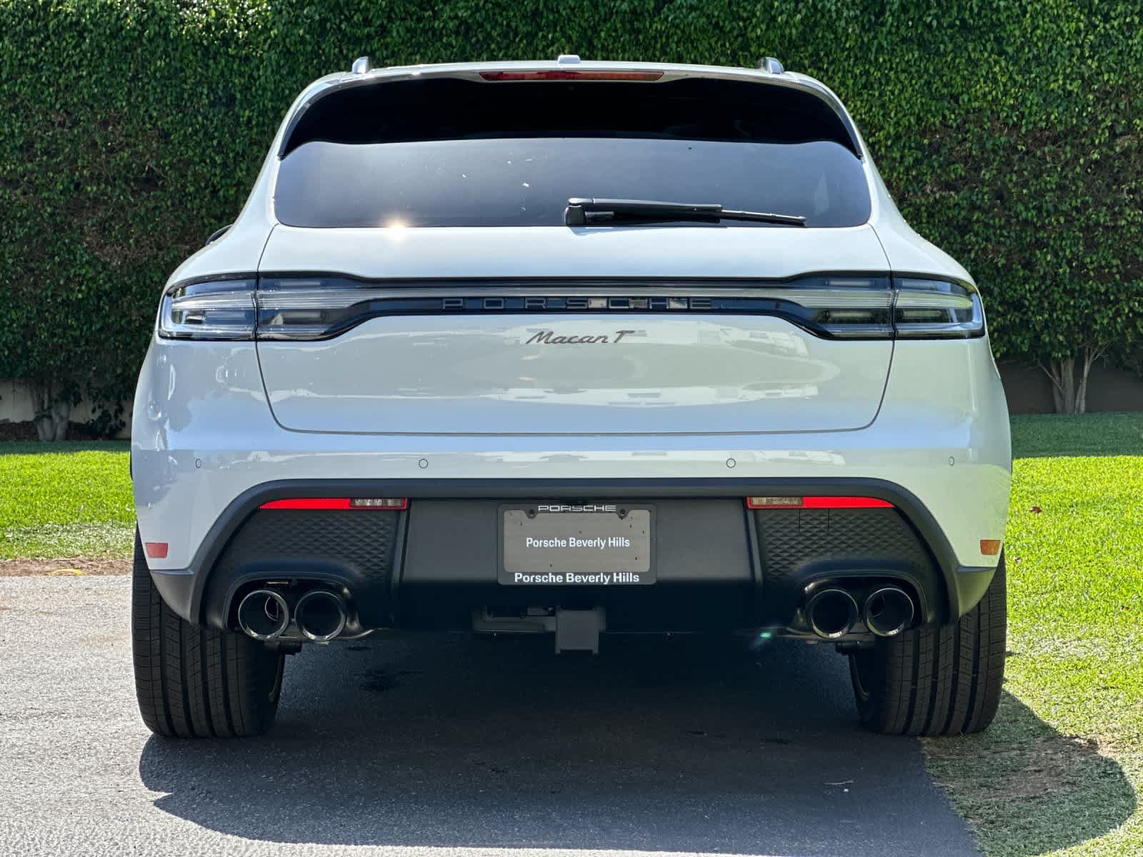 New 2026 Porsche Macan Turbo AWD/4WD image 7