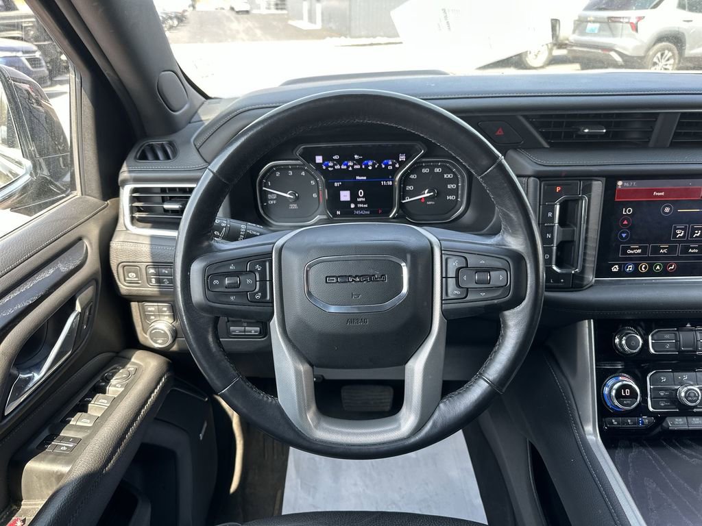 Used 2021 GMC Yukon Denali w/ Denali Ultimate Package AWD/4WD image 5