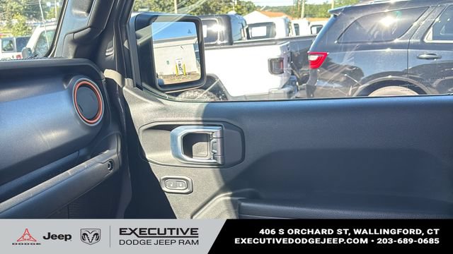 Used 2022 Jeep Gladiator Mojave w/ LED Lighting Group AWD/4WD image 18