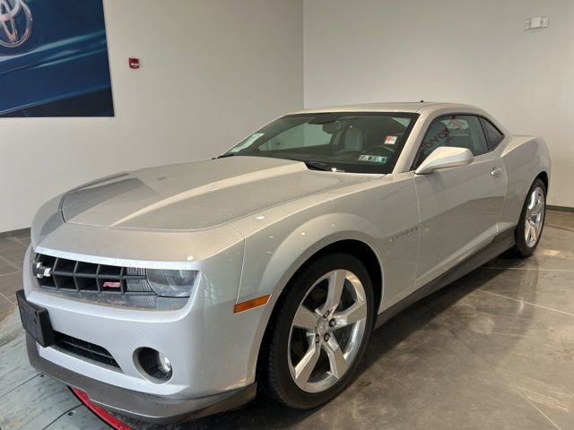 Used 2010 Chevrolet Camaro LT w/ LPO, Ground Effects Package RWD image 2