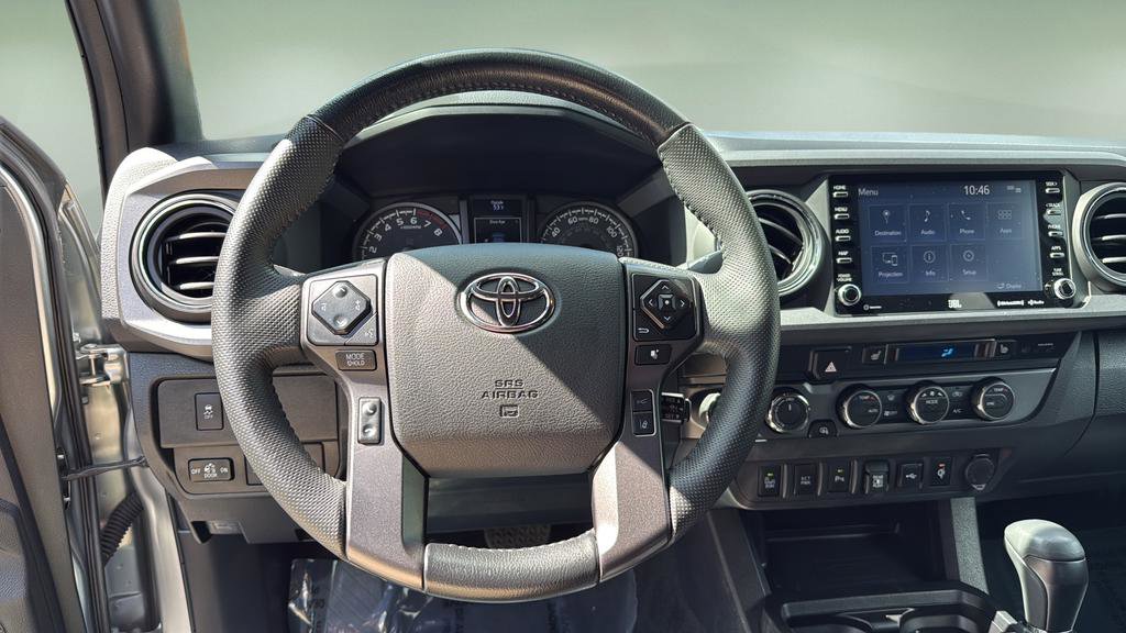 Used 2023 Toyota Tacoma TRD Sport w/ TRD Premium Sport Package AWD/4WD image 19