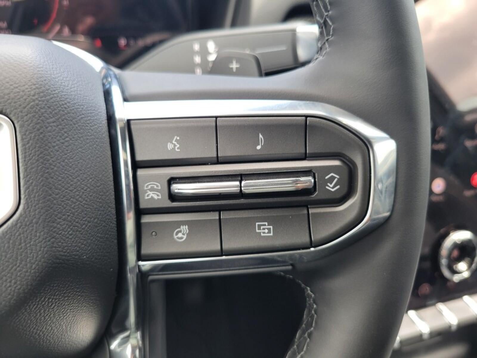 New 2027 GMC Terrain Elevation w/ Black Edition FWD image 17