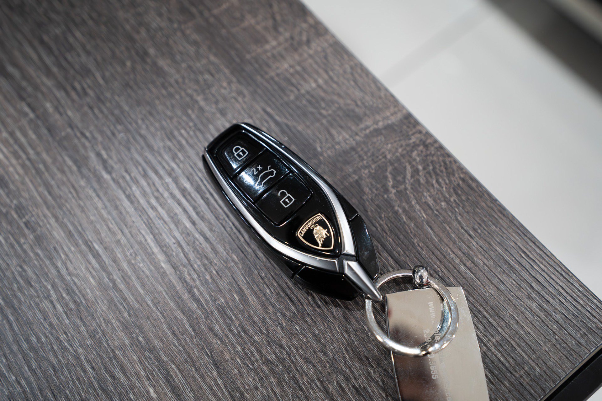 Used 2022 Lamborghini Urus AWD/4WD image 78