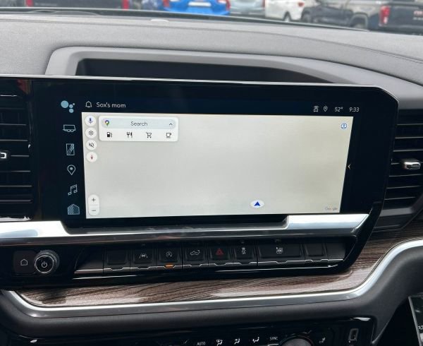 Used 2024 Chevrolet Silverado 1500 LT AWD/4WD image 10