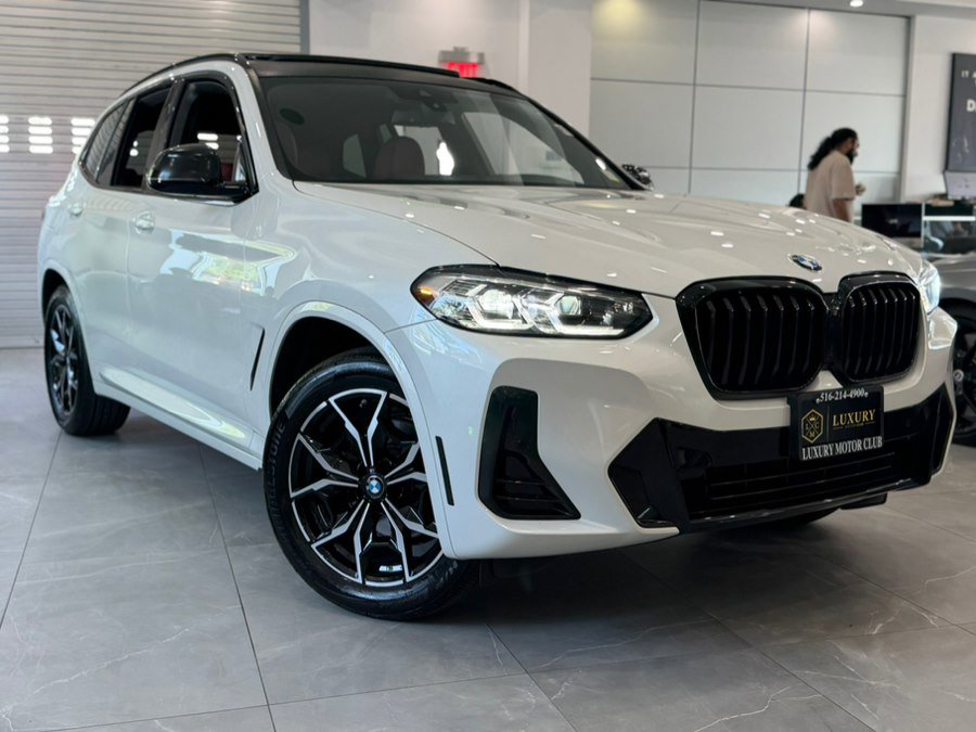 Used 2023 BMW X3 xDrive30i w/ M Sport Package AWD/4WD image 3