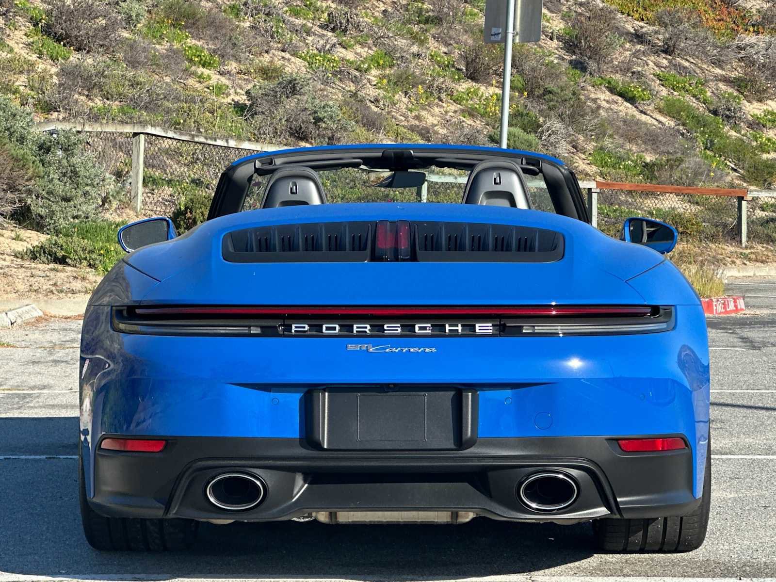 Used 2025 Porsche 911 Carrera RWD image 7