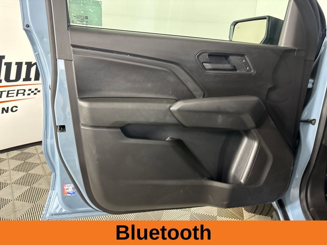 Used 2025 Chevrolet Colorado W/T w/ Advanced Trailering Package image 8