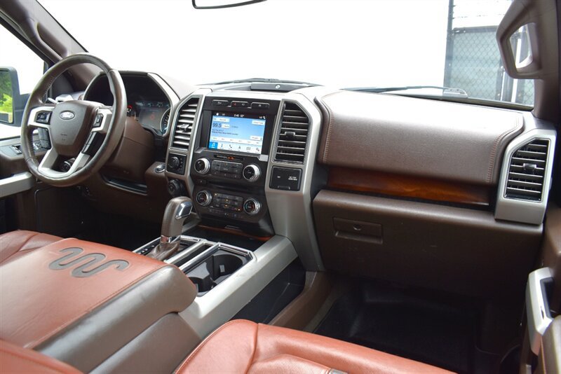Used 2018 Ford F150 King Ranch w/ Equipment Group 601A Luxury AWD/4WD image 13
