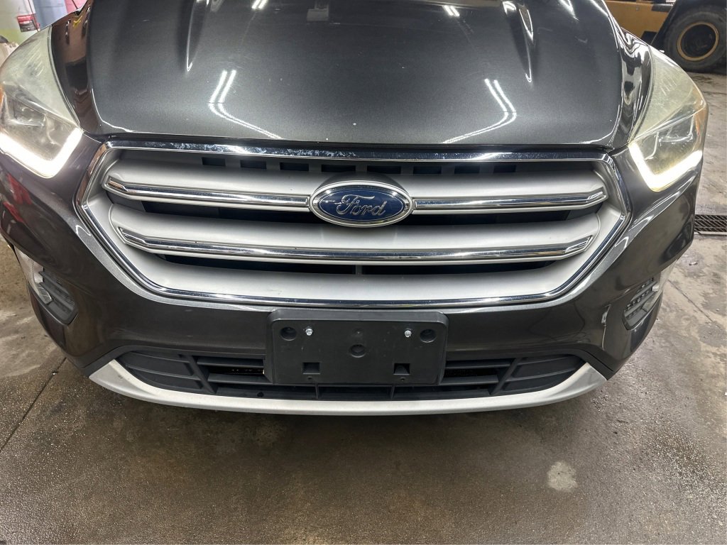 Used 2017 Ford Escape Titanium image 13