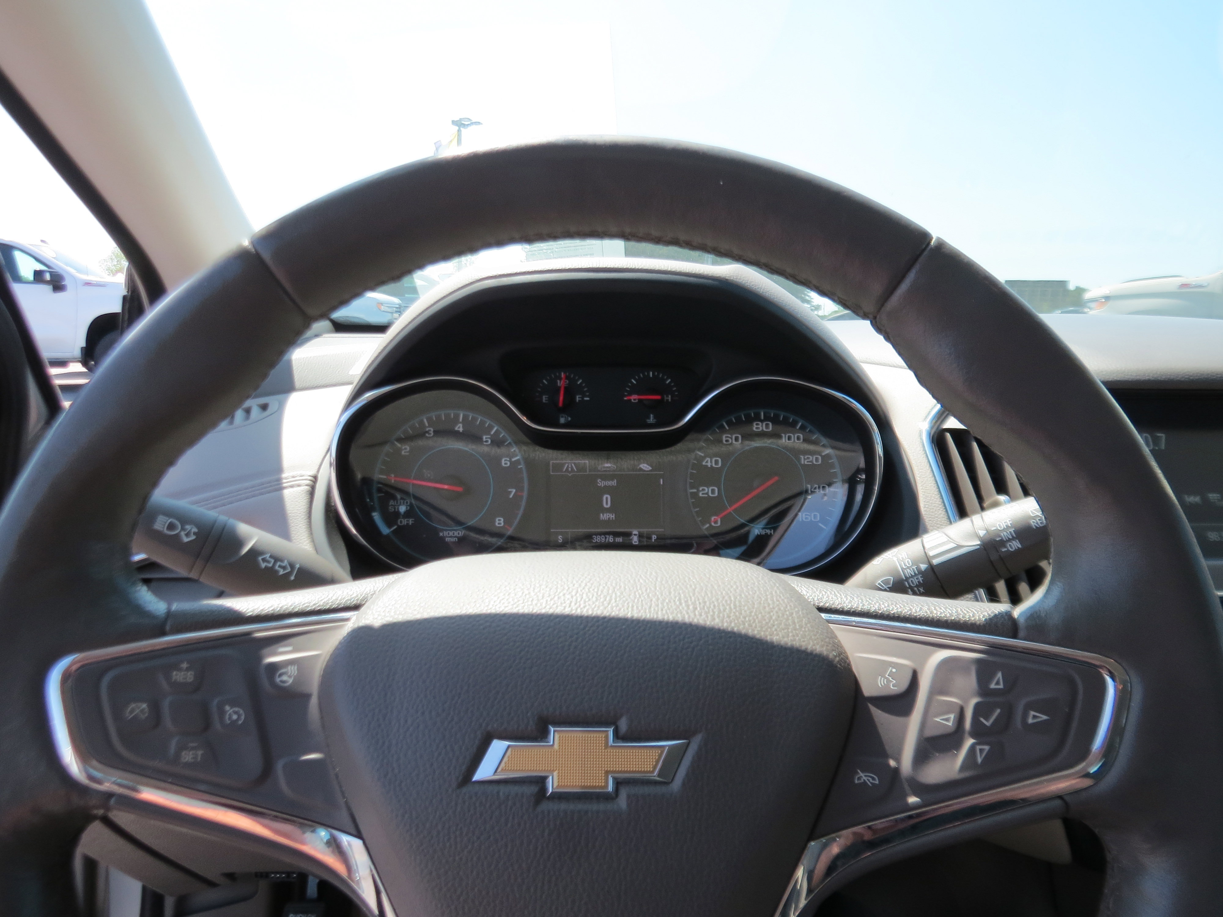 Used 2017 Chevrolet Cruze Premier FWD image 19