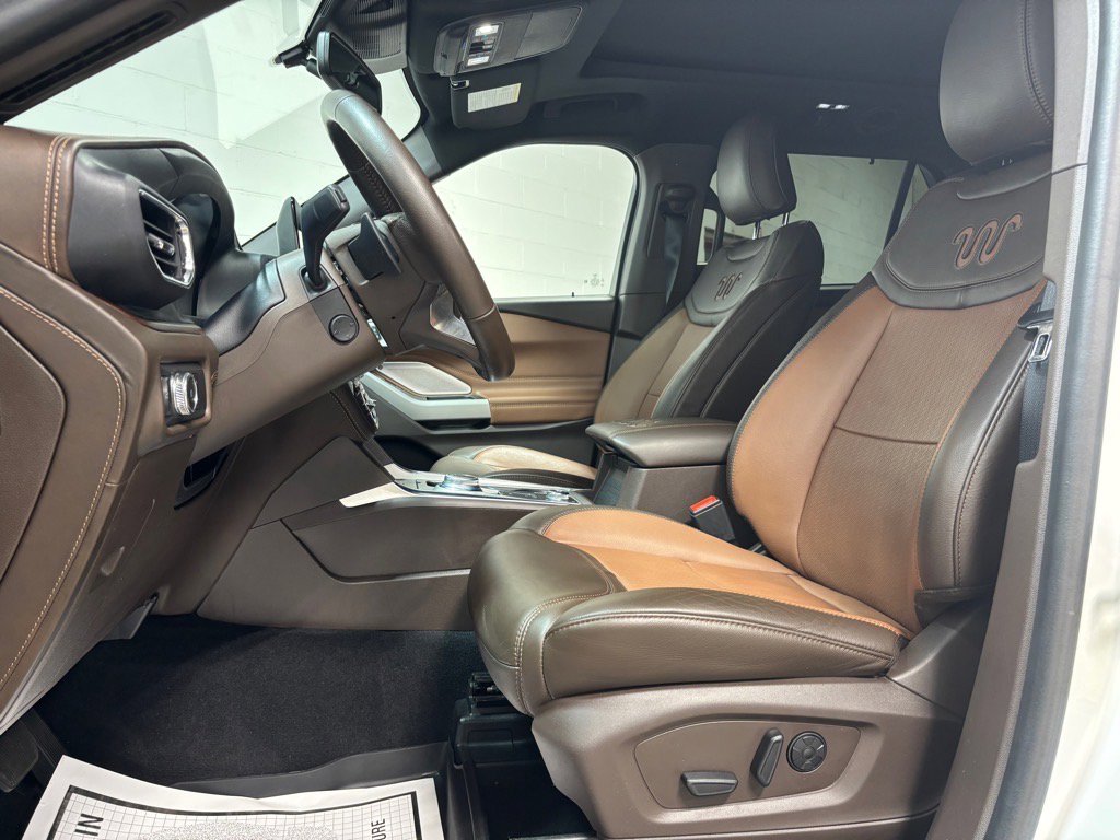 Used 2021 Ford Explorer King Ranch w/ Premium Technology Package image 23