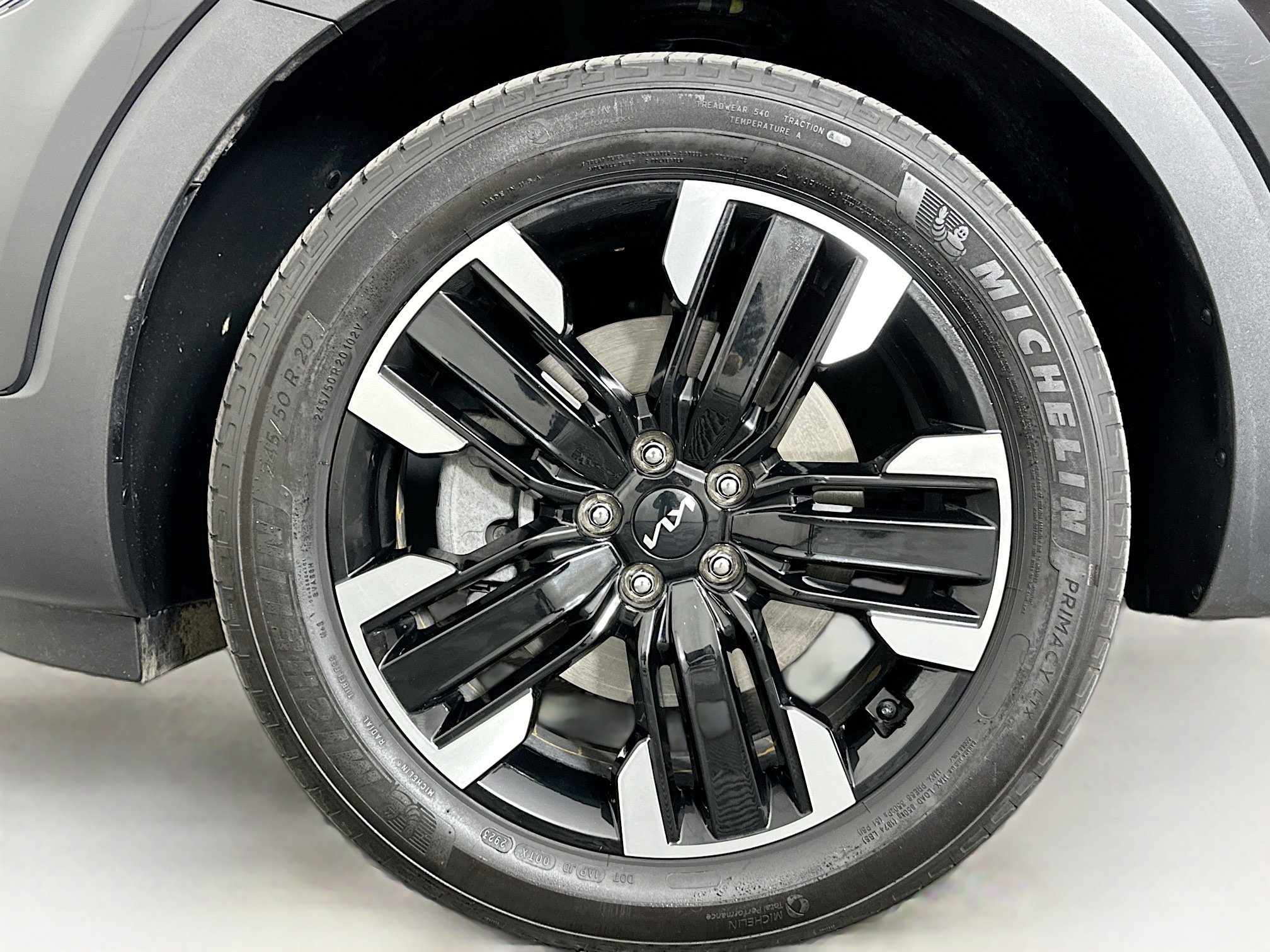 Used 2024 Kia Telluride SX image 11