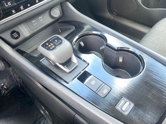 Used 2025 Nissan Rogue SV FWD image 28