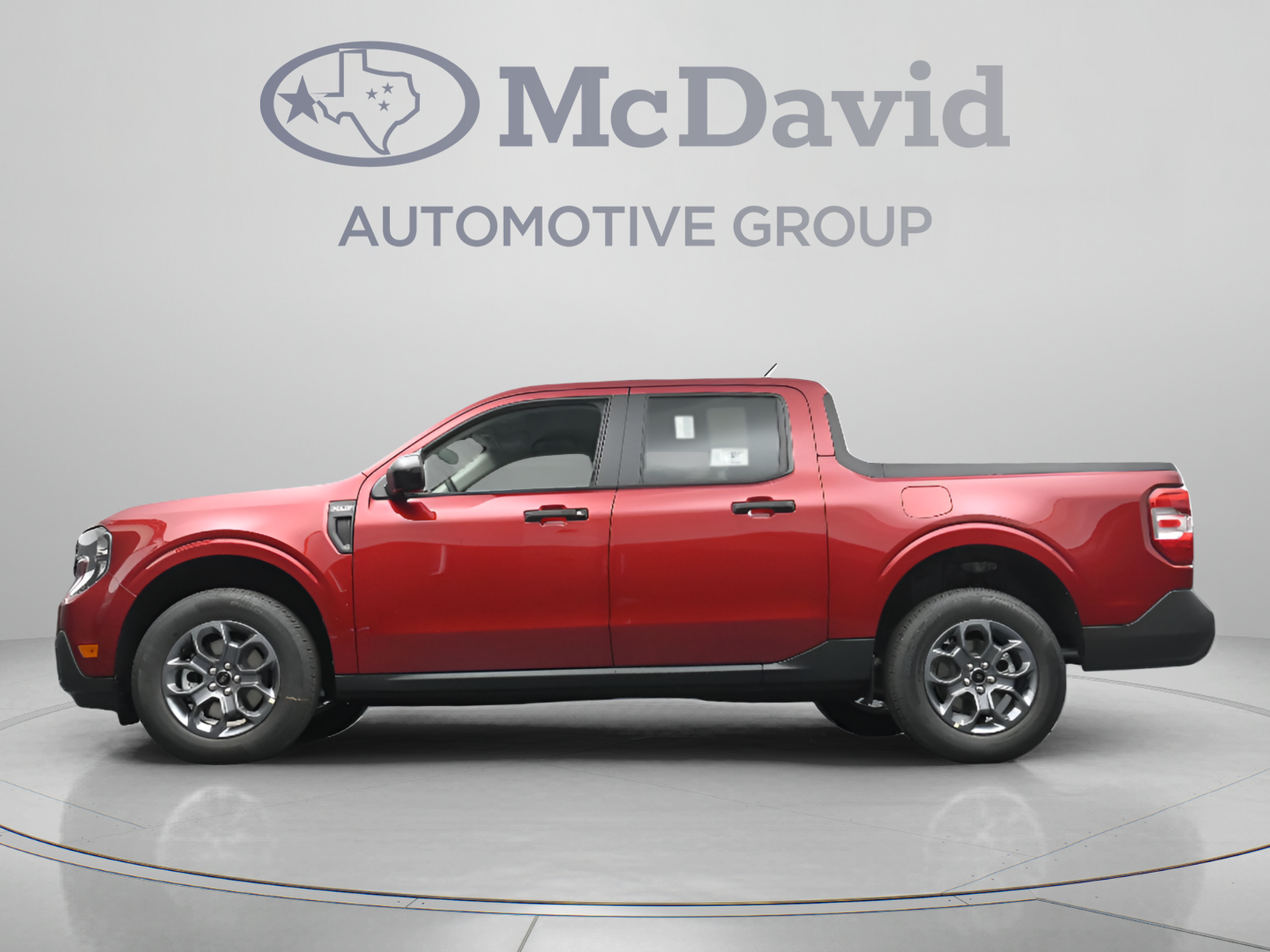 New 2026 Ford Maverick XLT w/ XLT Luxury Package FWD image 13