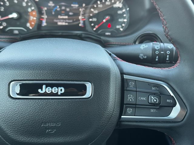 Used 2023 Jeep Compass Trailhawk image 24
